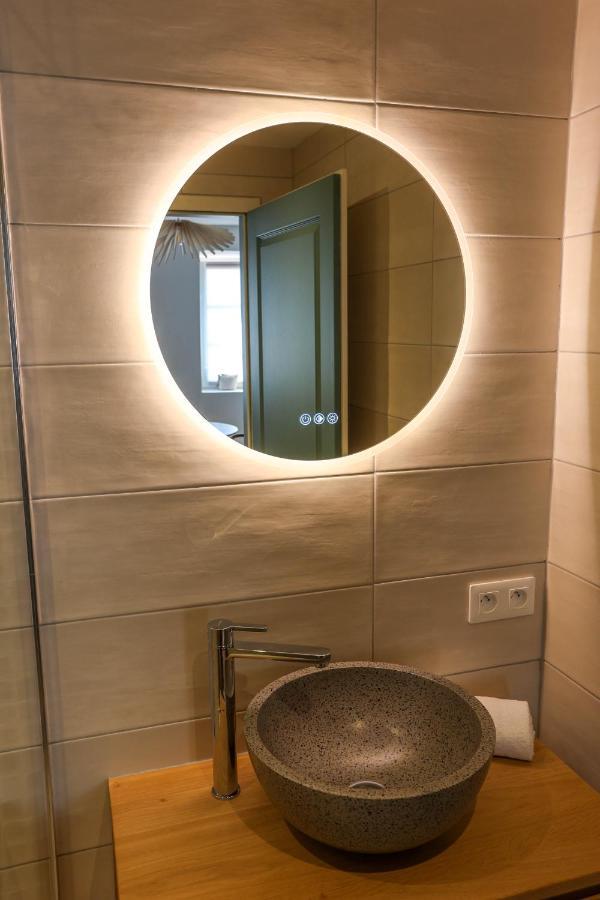 Appartement Le Verdoyant Hyper Centre Avec Sauna Et Parking Colmar Ngoại thất bức ảnh